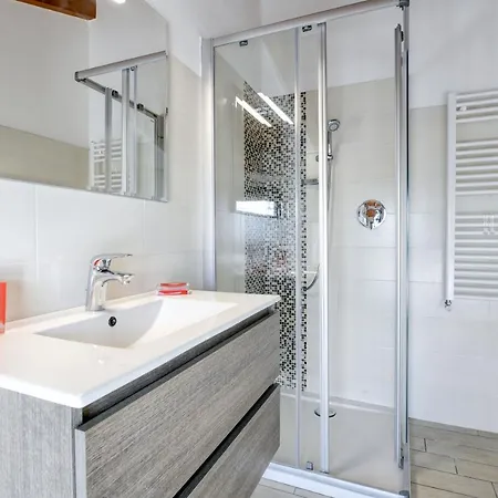 Borgo Gasparina A26 * Castelnuovo del Garda
